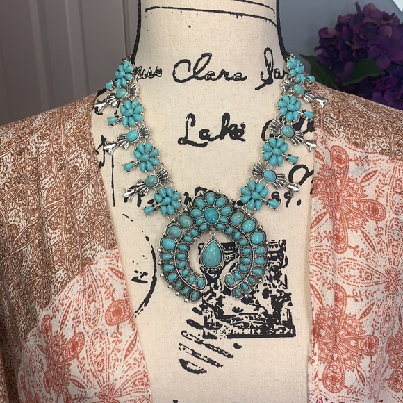 🔥 RESTOCKED! 🔥 Vintage Style Squash Blossom Statement Necklace - Picture 10 of 14